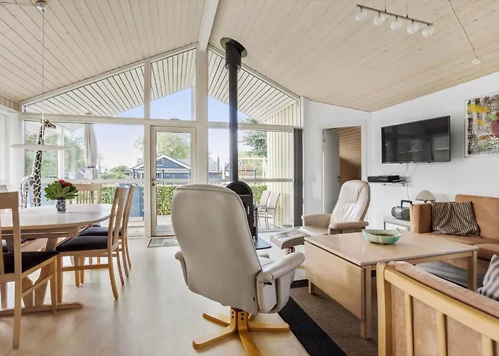 Fy206 Brenderup Fyn - Sneppevej 6 *